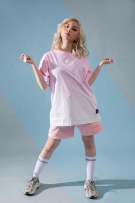 MMlive Kellie bóng hồng 17 tuổi rap Việt team Binz 6 Kellie may mắn khi được gia đình ủng hộ nhiệt tình và còn có cả MMlive nữa